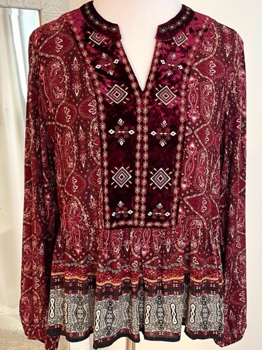 One World Boho Wine Velvet Trimmed Long Sleeve Embroidered Blouse Top large